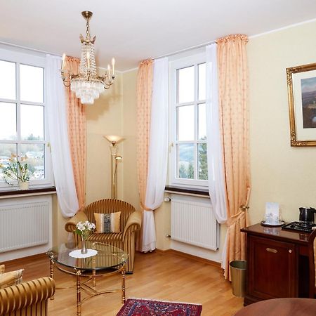 Schlosshotel Kurfuerstliches Amtshaus Dauner Burg Экстерьер фото