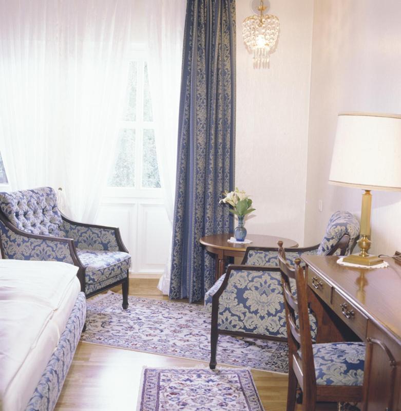 Schlosshotel Kurfuerstliches Amtshaus Dauner Burg Экстерьер фото