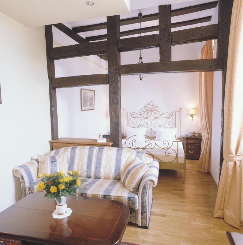 Schlosshotel Kurfuerstliches Amtshaus Dauner Burg Экстерьер фото