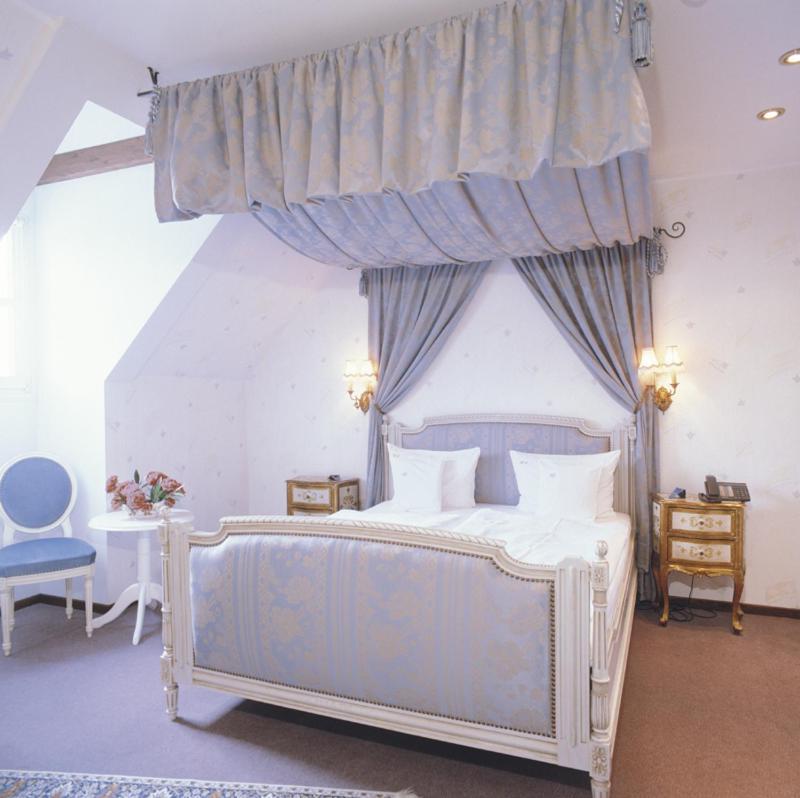 Schlosshotel Kurfuerstliches Amtshaus Dauner Burg Экстерьер фото