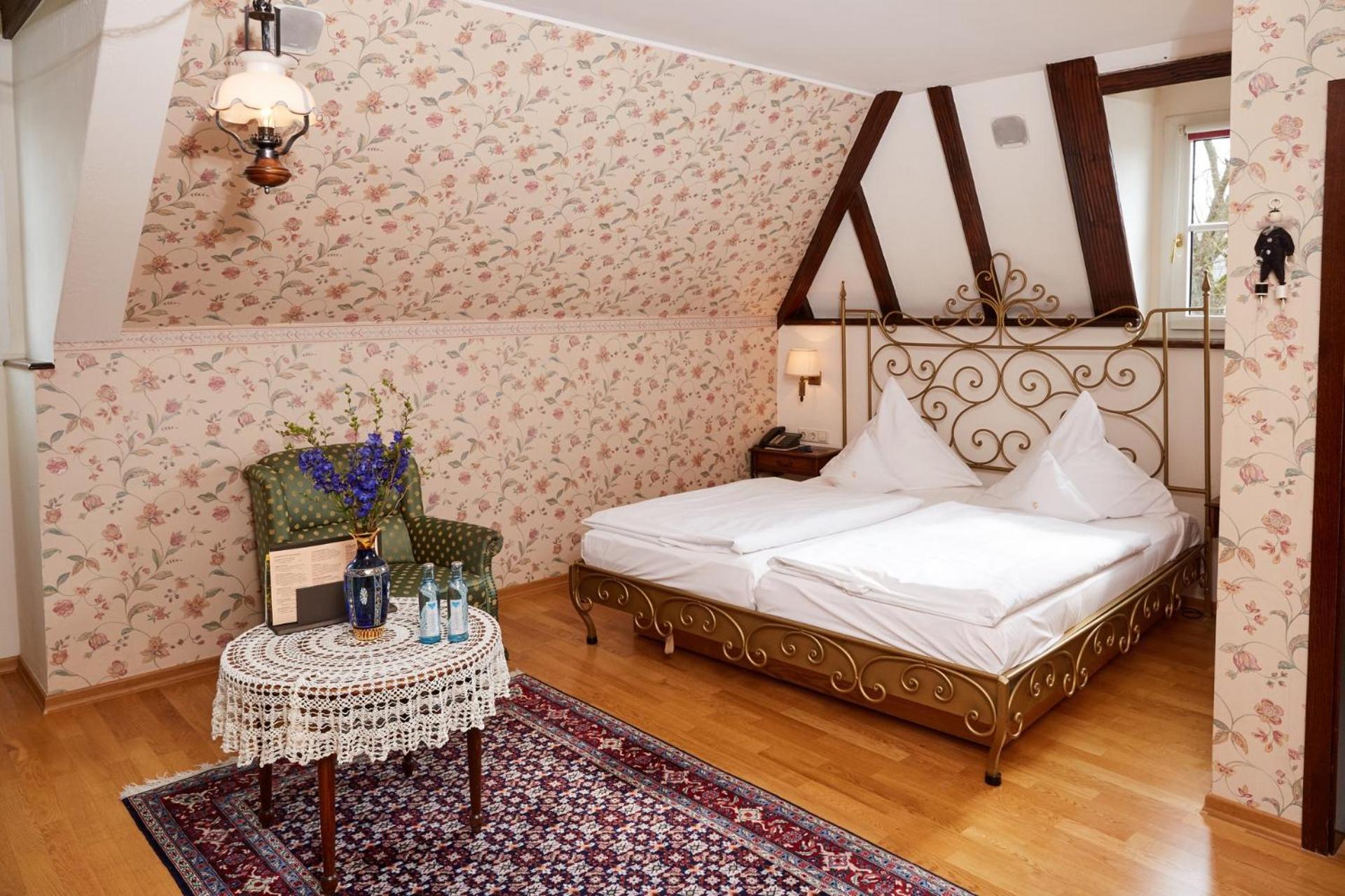 Schlosshotel Kurfuerstliches Amtshaus Dauner Burg Экстерьер фото