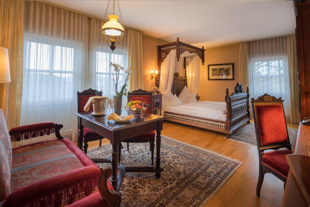 Schlosshotel Kurfuerstliches Amtshaus Dauner Burg Экстерьер фото